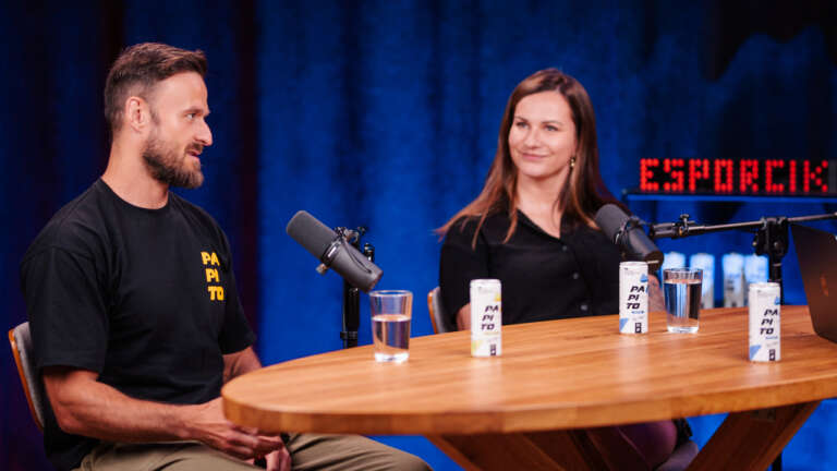 PashaBiceps z żoną Kingą