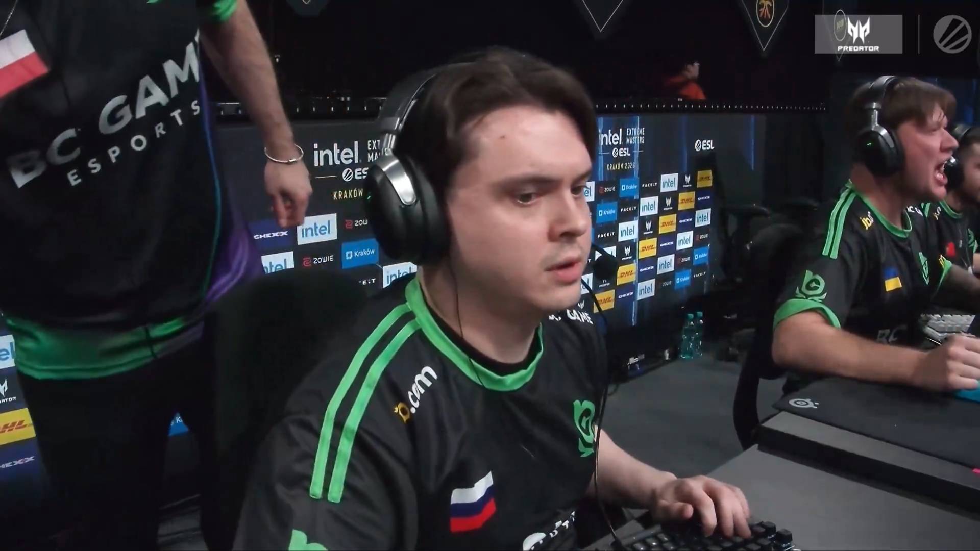 S1mple podpadł rodakom. Wytykają mu niemoralność