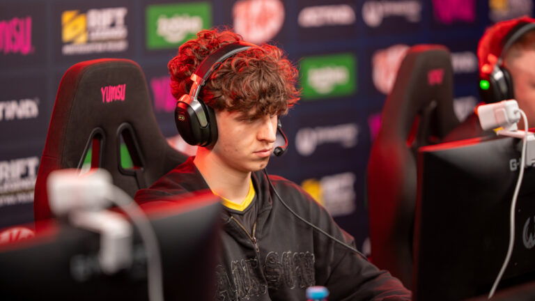 Mrozku Bomba Team Rift Legends 2026