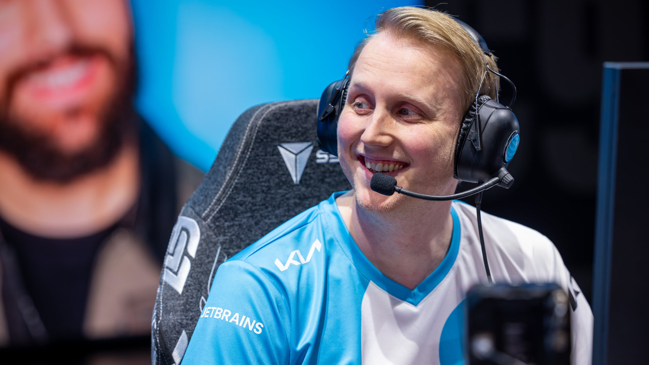 Zven_C9
